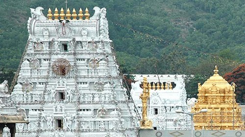 Devotee to donate 121 kg gold worth Rs 140 crore to Lord Venkateswara Swamy: Andhra CM