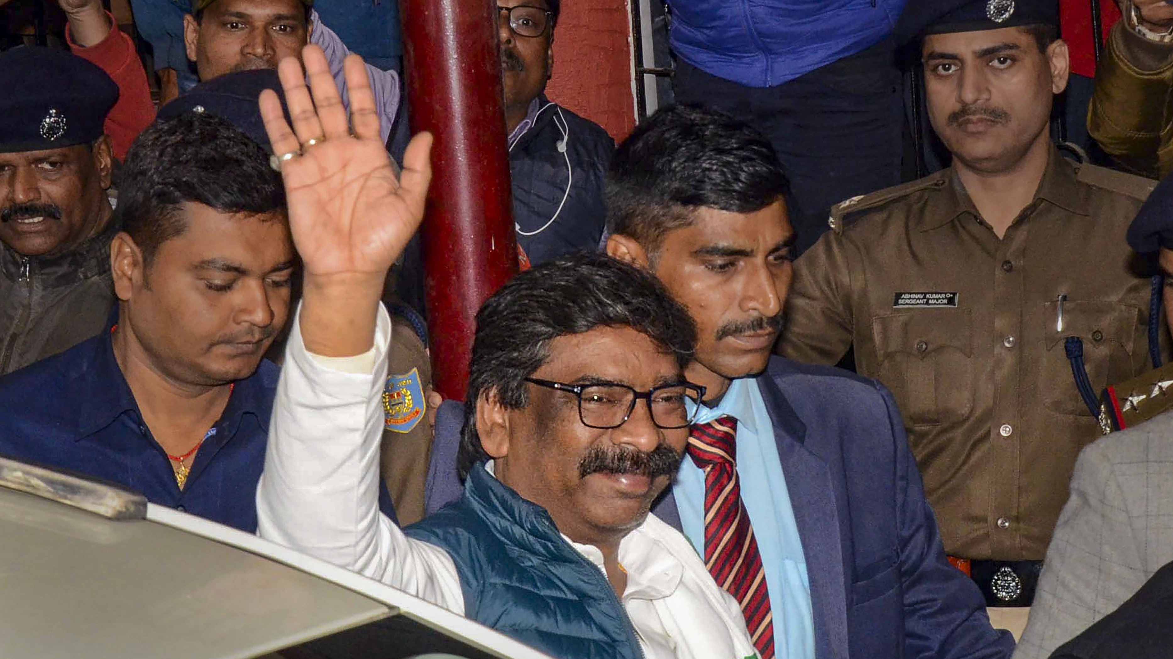 Former Jharkhand CM and JMM leader Hemant Soren being produced before a PMLA court following his arrest by Enforcement Directorate (ED) officials in a money laundering case, in Ranchi, Thursday, Feb. 1, 2024. 
