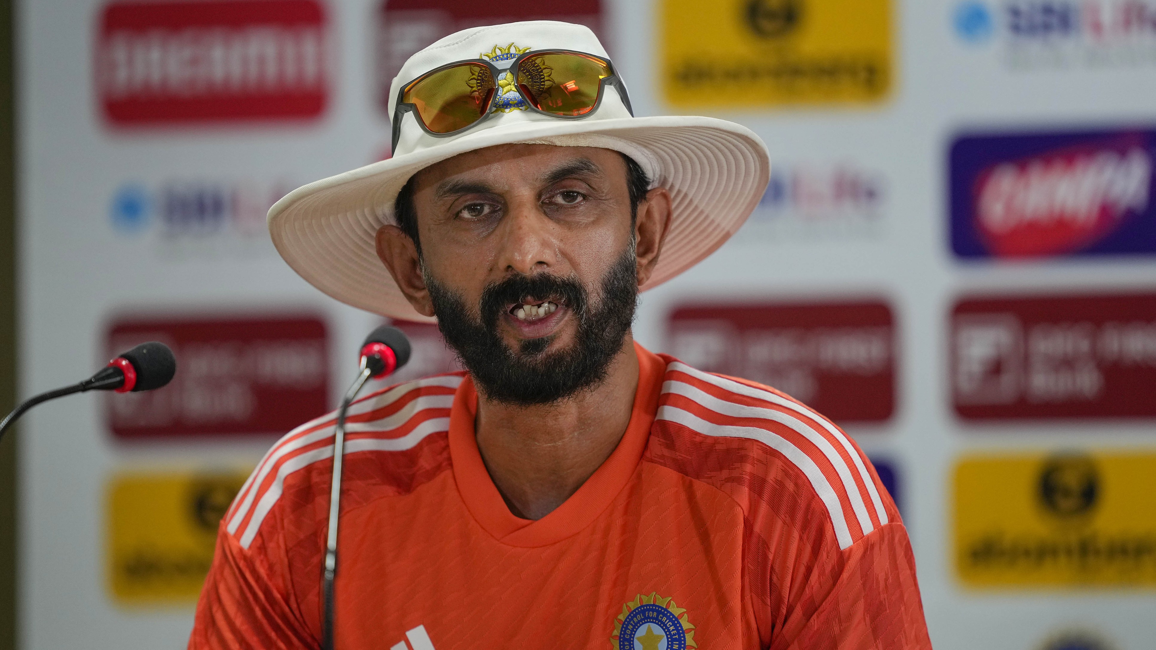 Indian cricket has lot of depth but transition should be gradual: Vikram Rathour