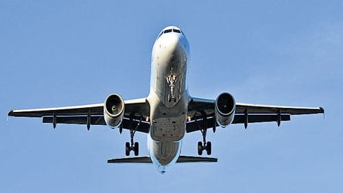 US Model asked to deboard plane after sex toy starts buzzing in her suitcase US Model asked to deboard plane after sex toy starts buzzing in her suitcase