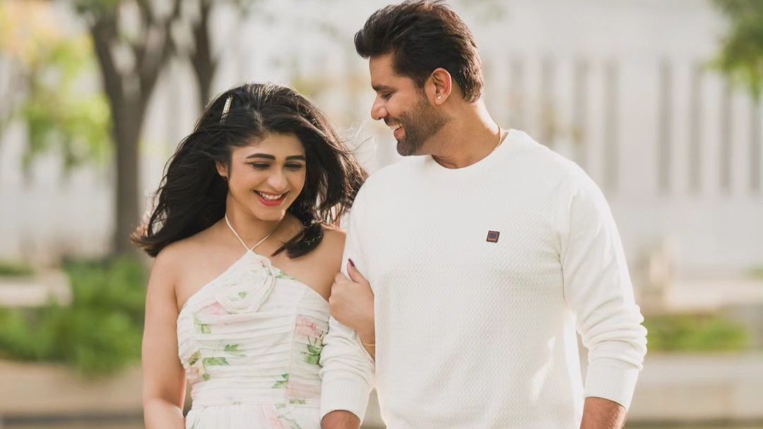 Kannada actress Aditi Prabhudeva, who is known for her powerful performance announced her pregnancy at the beginning of the New Year. Aditi married Coorg-based businessman Yashas Patla on November 28, 2022.