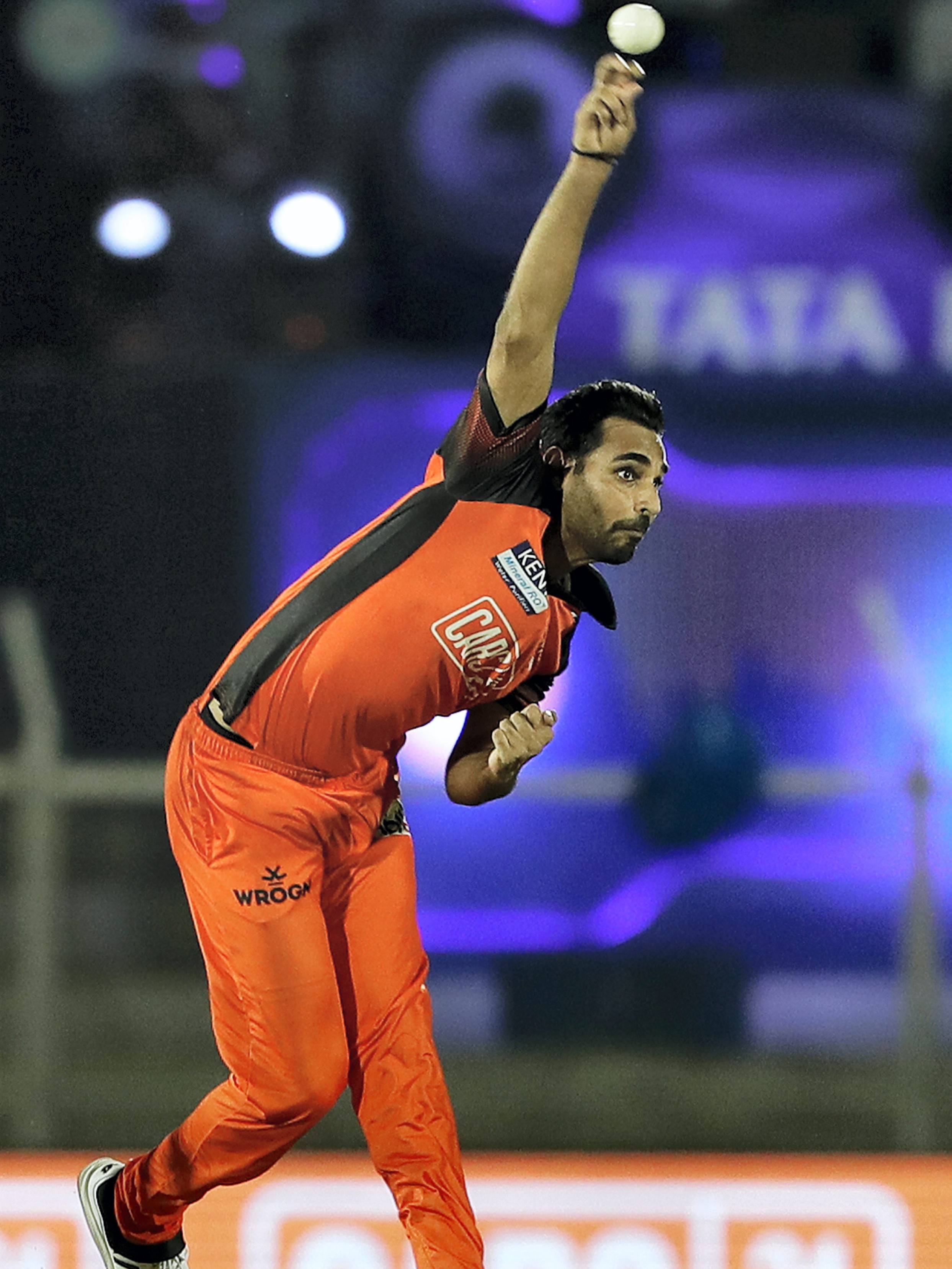 2016 | Bhuvneshwar Kumar (Sunrisers Hyderabad) - 23 wickets