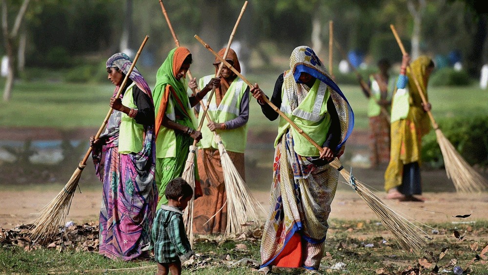 Survey of sanitation workers to be conducted in Himachal Pradesh's Hamirpur