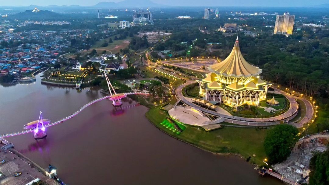  From bustling urban centers to serene island retreats, Malaysia is known for its cultural diversity and tropical landscapes and ranks fifth on the list.