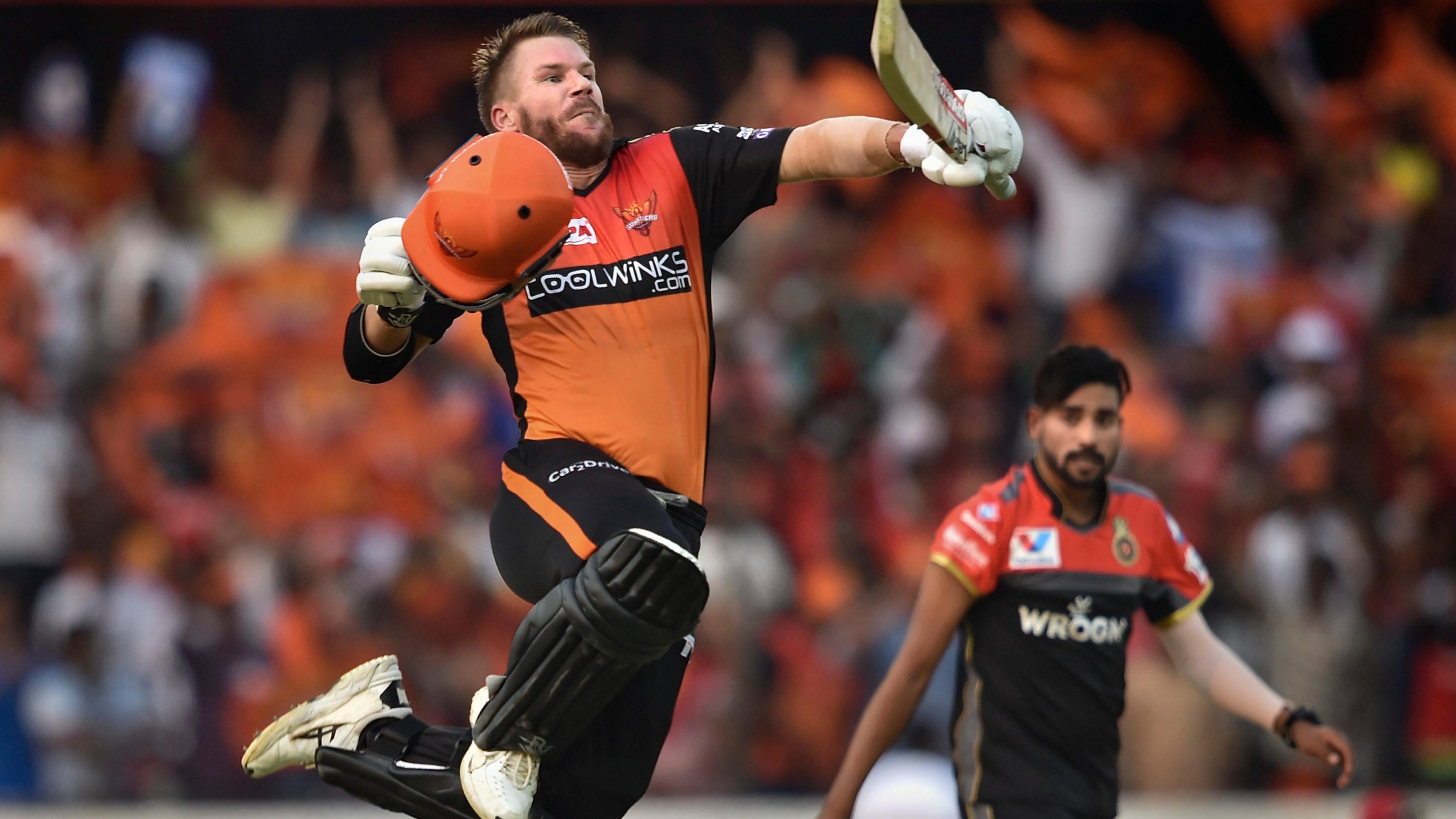 2015 | David Warner (Sunrisers Hyderabad) - 562 runs.