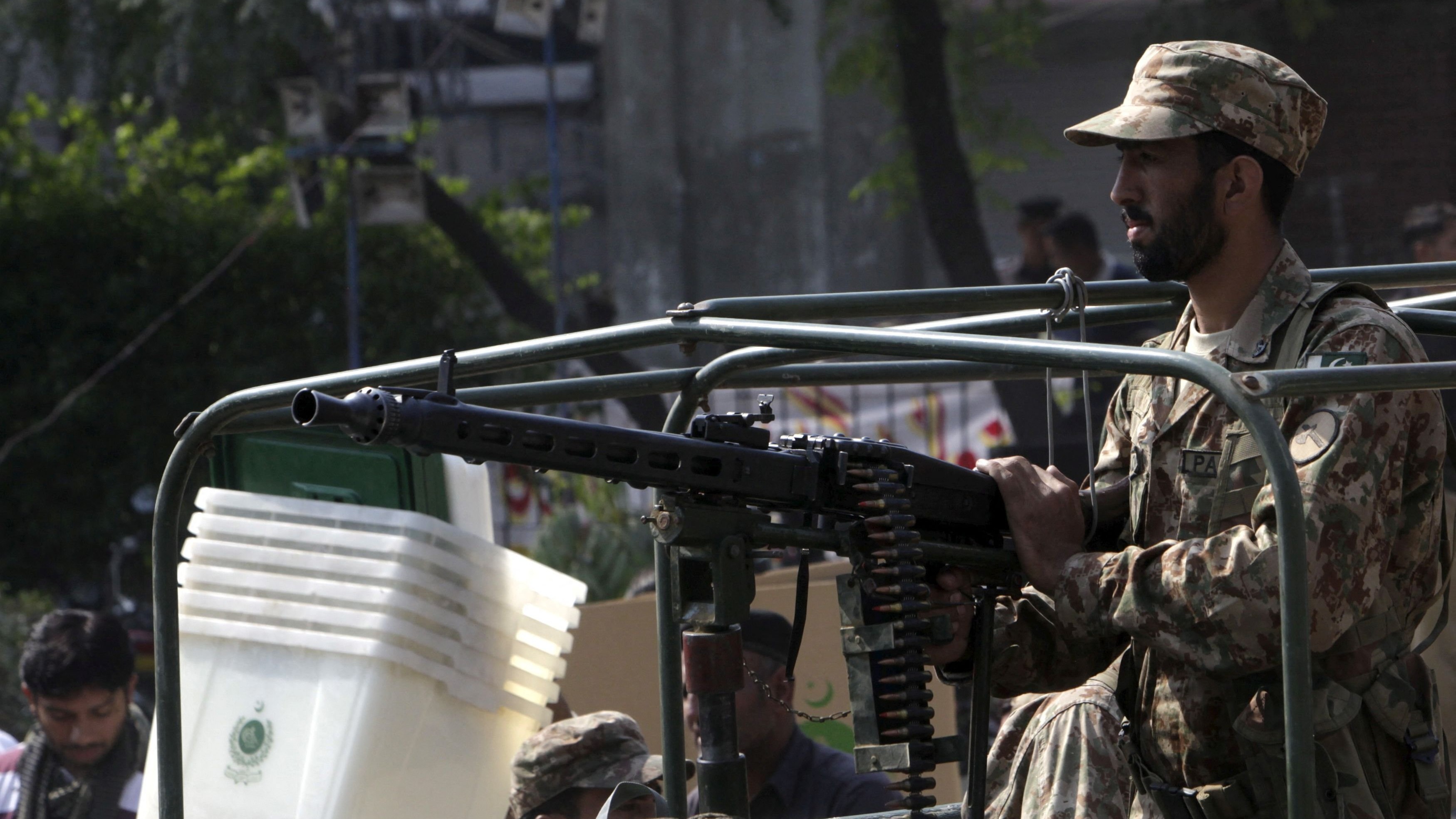 Pakistan army says eight soldiers killed in militant attack on base