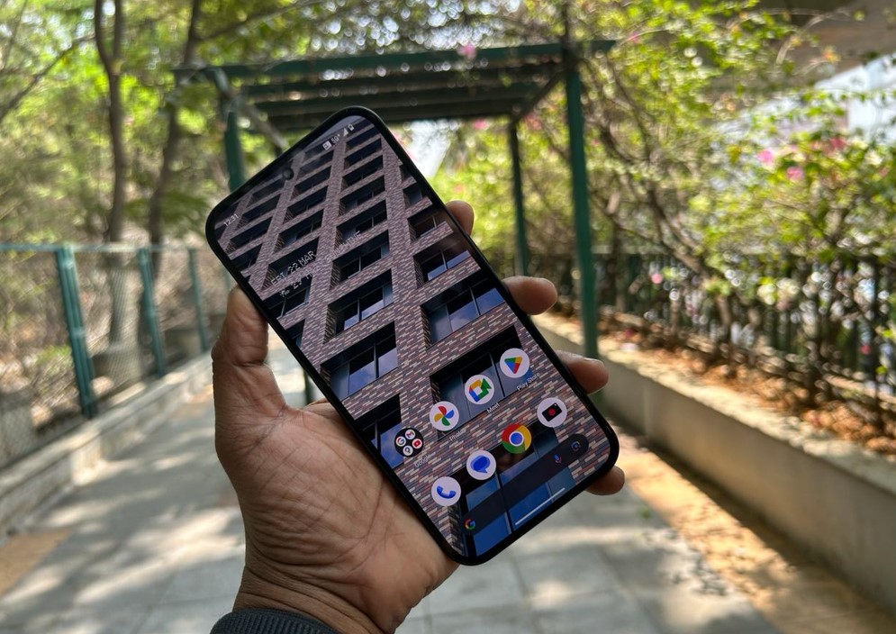 Nothing Phone (2a).