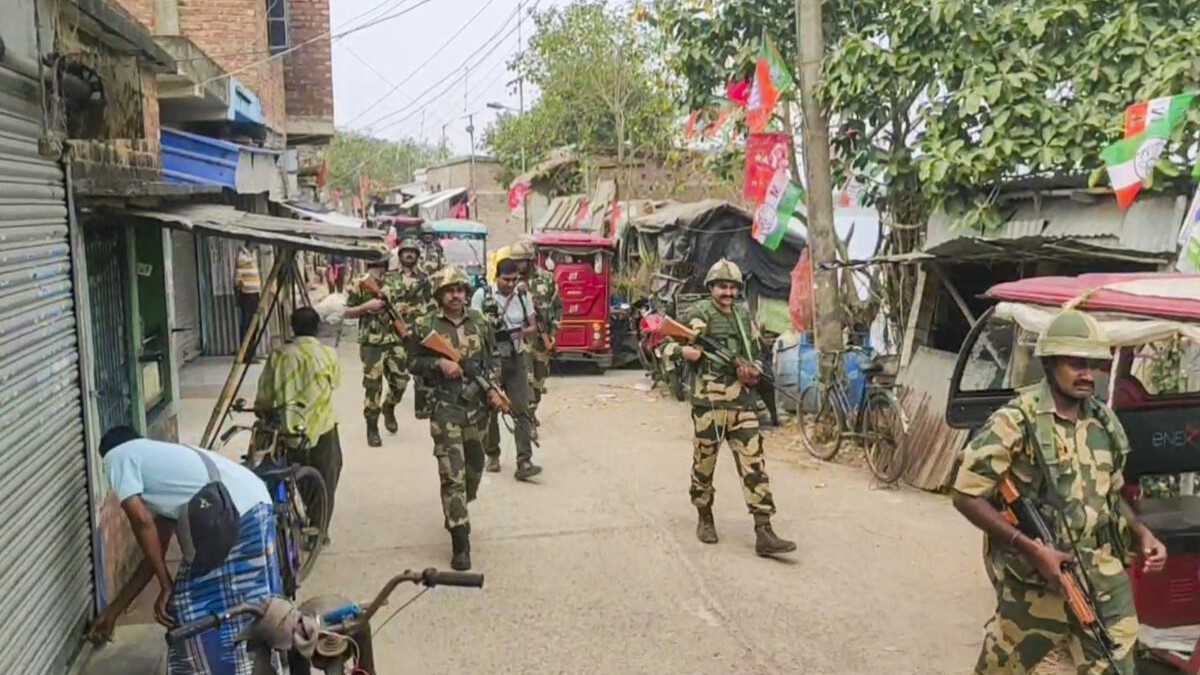 Sandeshkhali violence: 6 women meet President, demand deployment of central forces