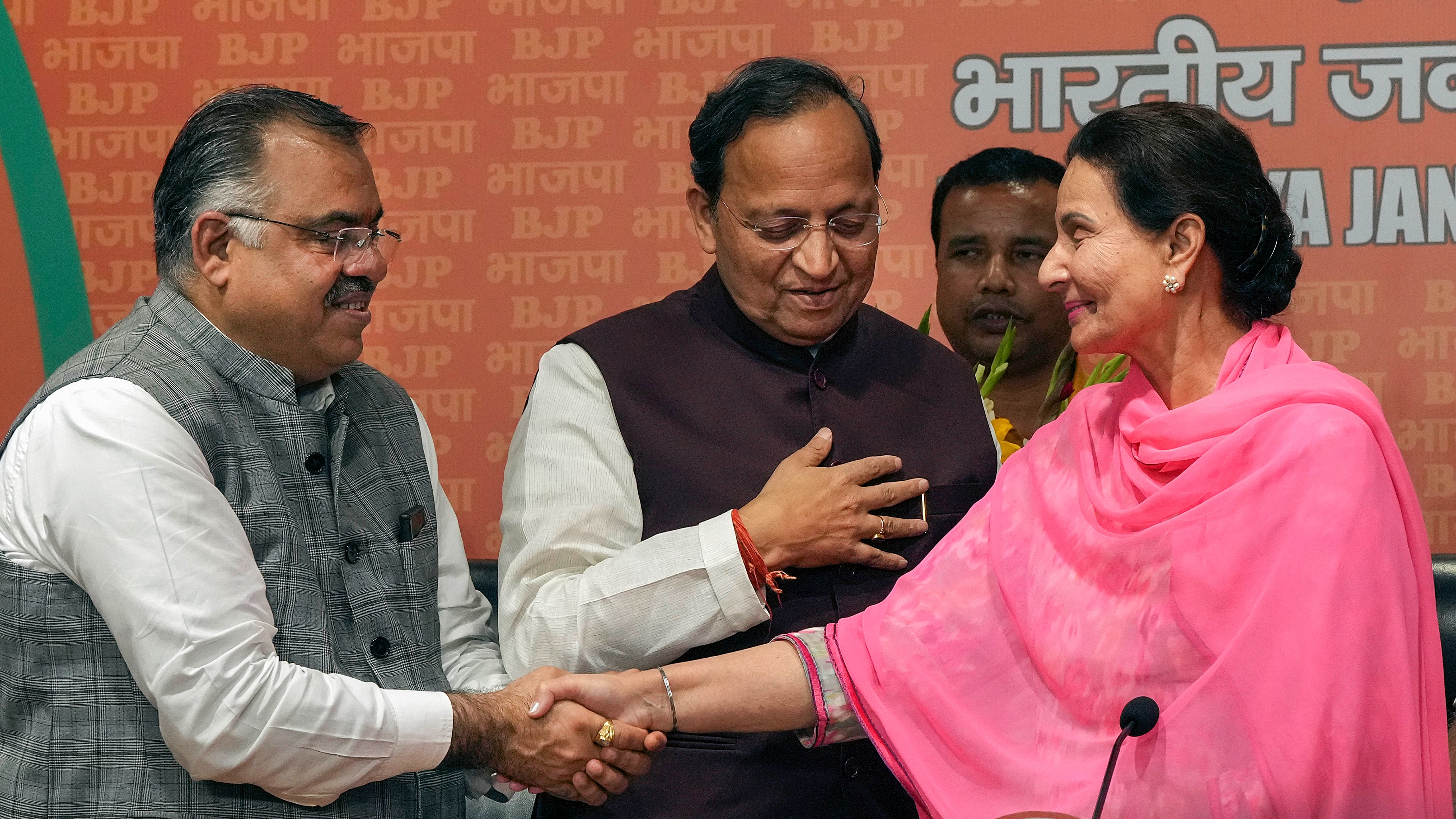 Suspended Congress MP & ex-Punjab CM Amarinder Singh's wife Preneet Kaur joins BJP