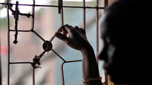 Constable suspended for filing false FIR against woman