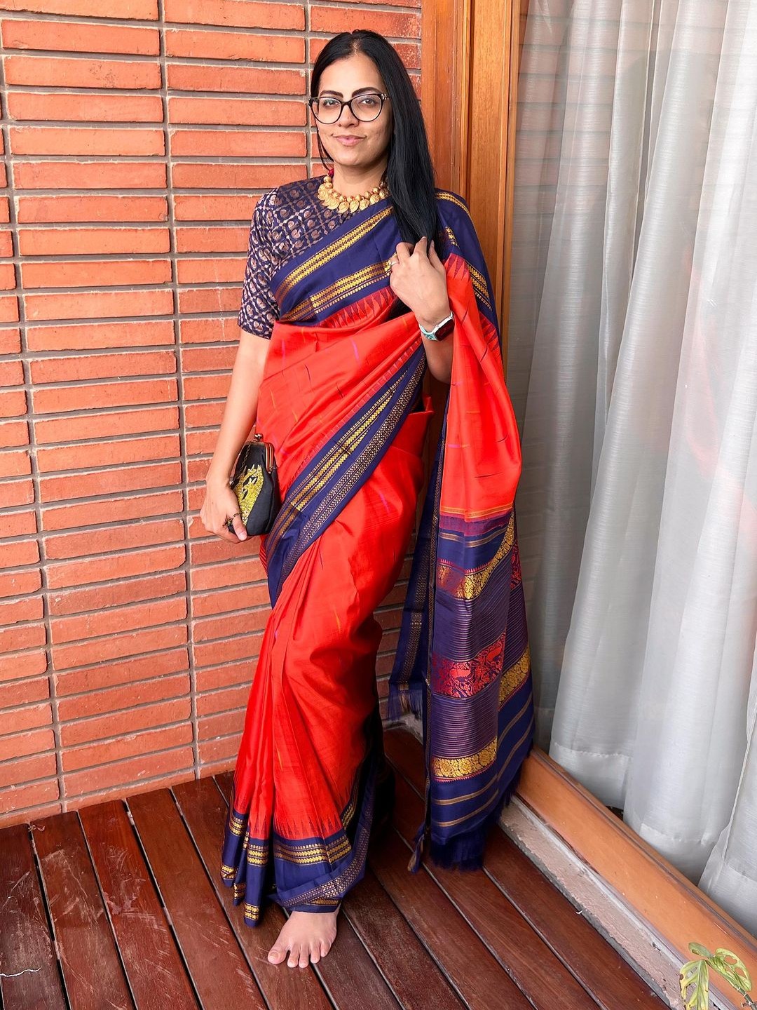 Be it a Kancheepuram Silk, Ikat Print or linen saree, Gayathri has a penchant for blending traditional aesthetics with contemporary sensibilities.