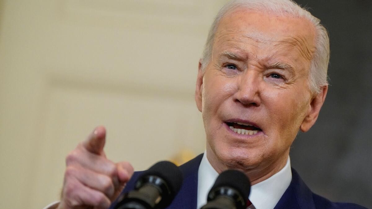 Biden signs Ukraine aid, TikTok ban package after Republican battle