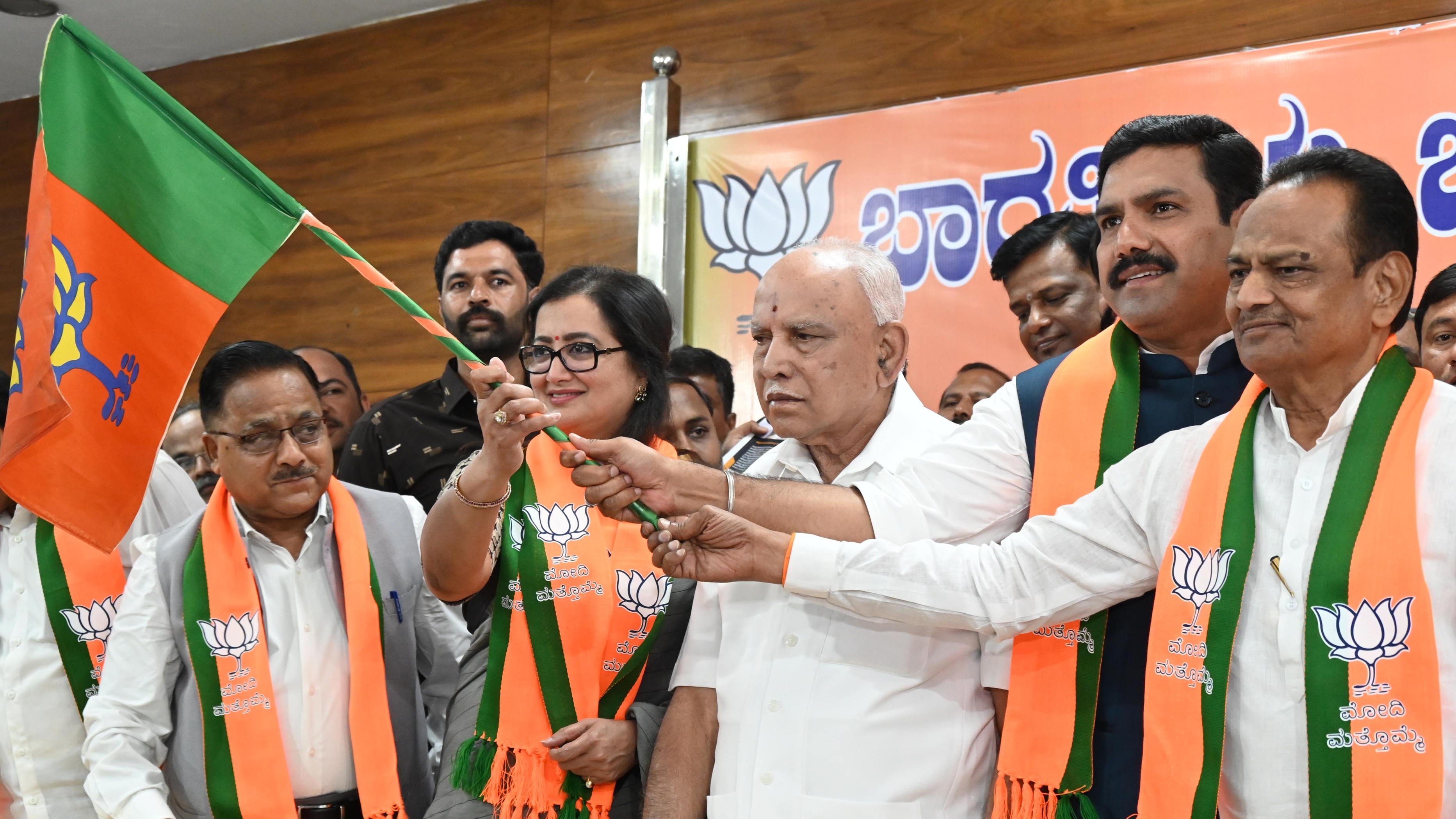 Mandya MP Sumalatha joins BJP, praises PM Modi's leadership