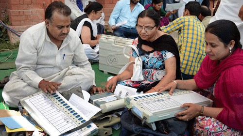 Warrant issued after Gujarat teacher fails to join poll duty