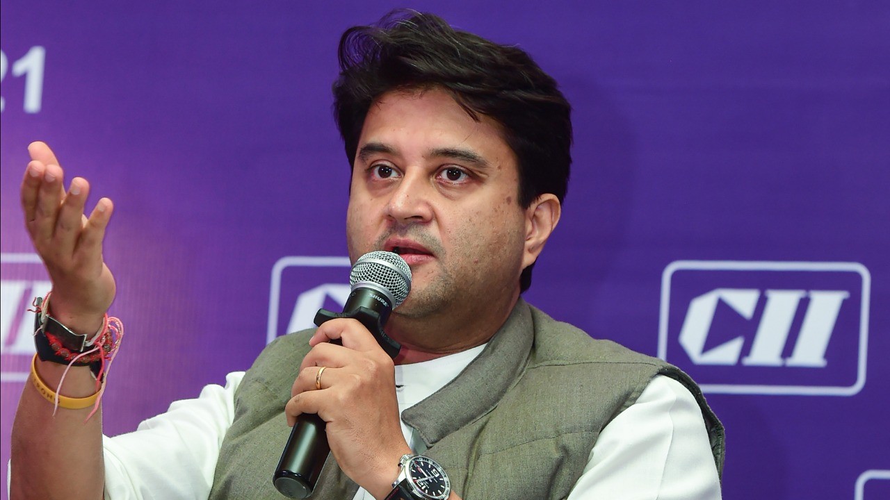  Jyotiraditya M Scindia. 