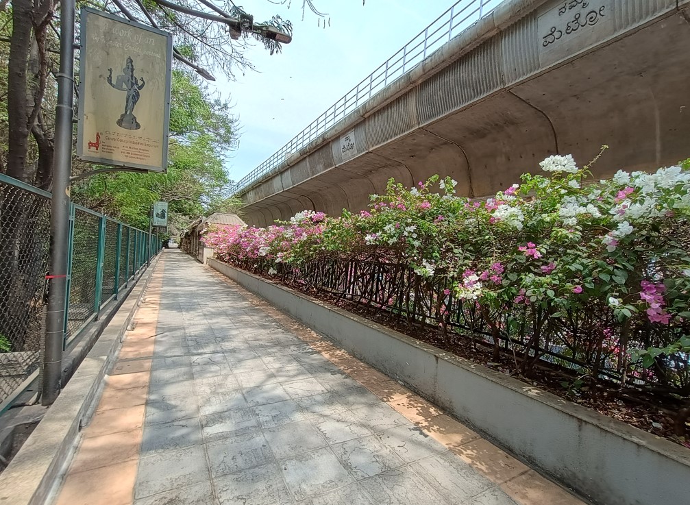 Moto G64's camera sample with ultra-wide-angle photo mode.