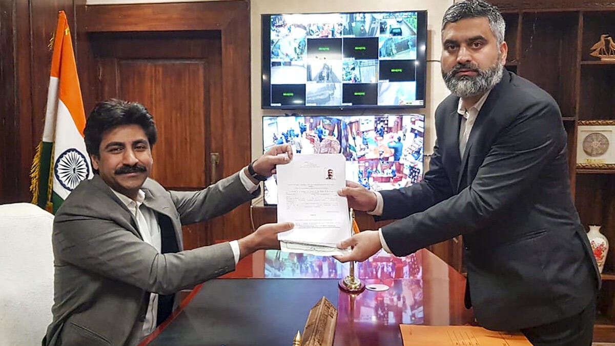 Lok Sabha Elections 2024: 25 candidates file nominations from Anantnag-Rajouri segment