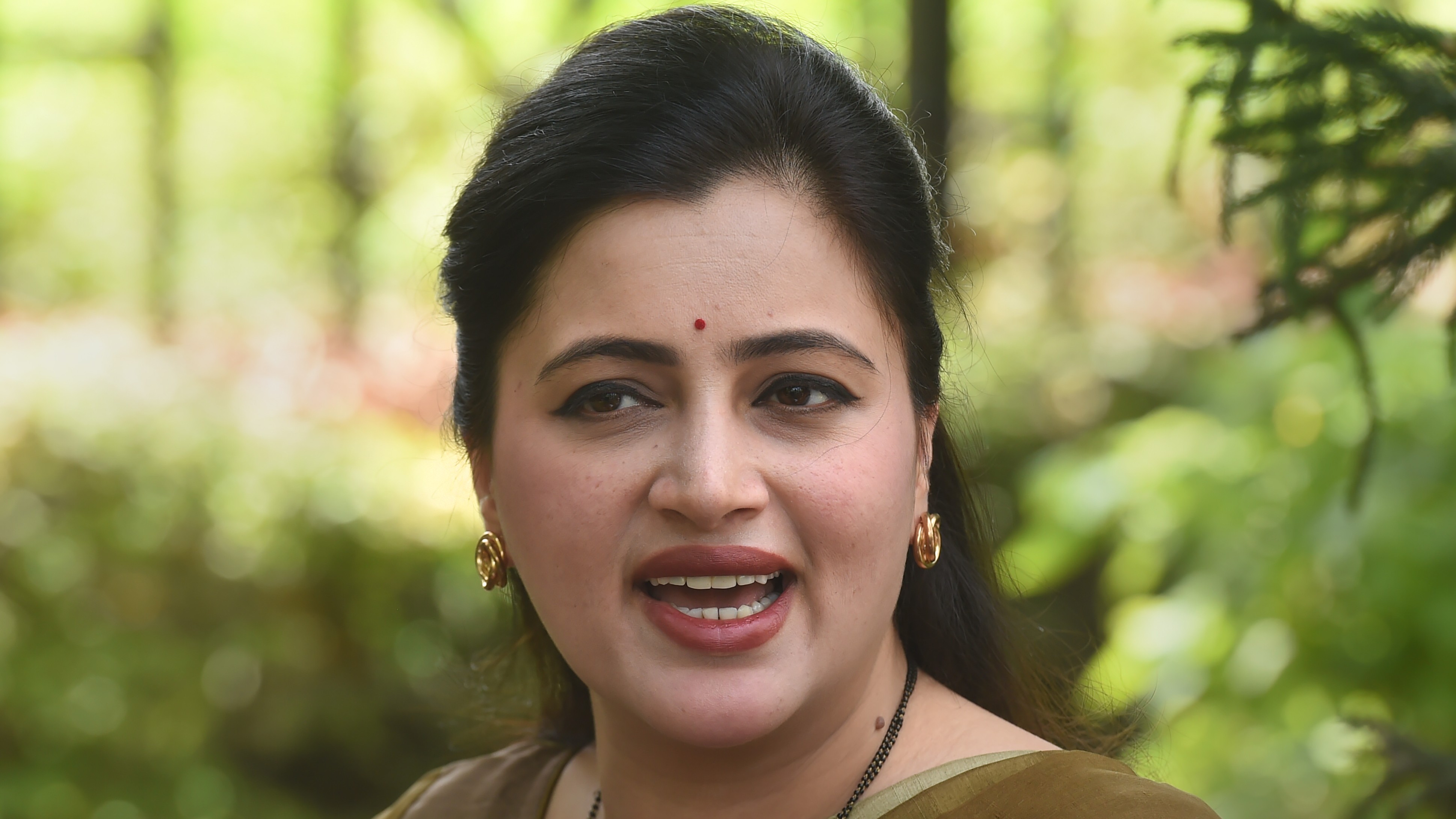 Lok Sabha Elections 2024 | Meet the leader: Navneet Rana