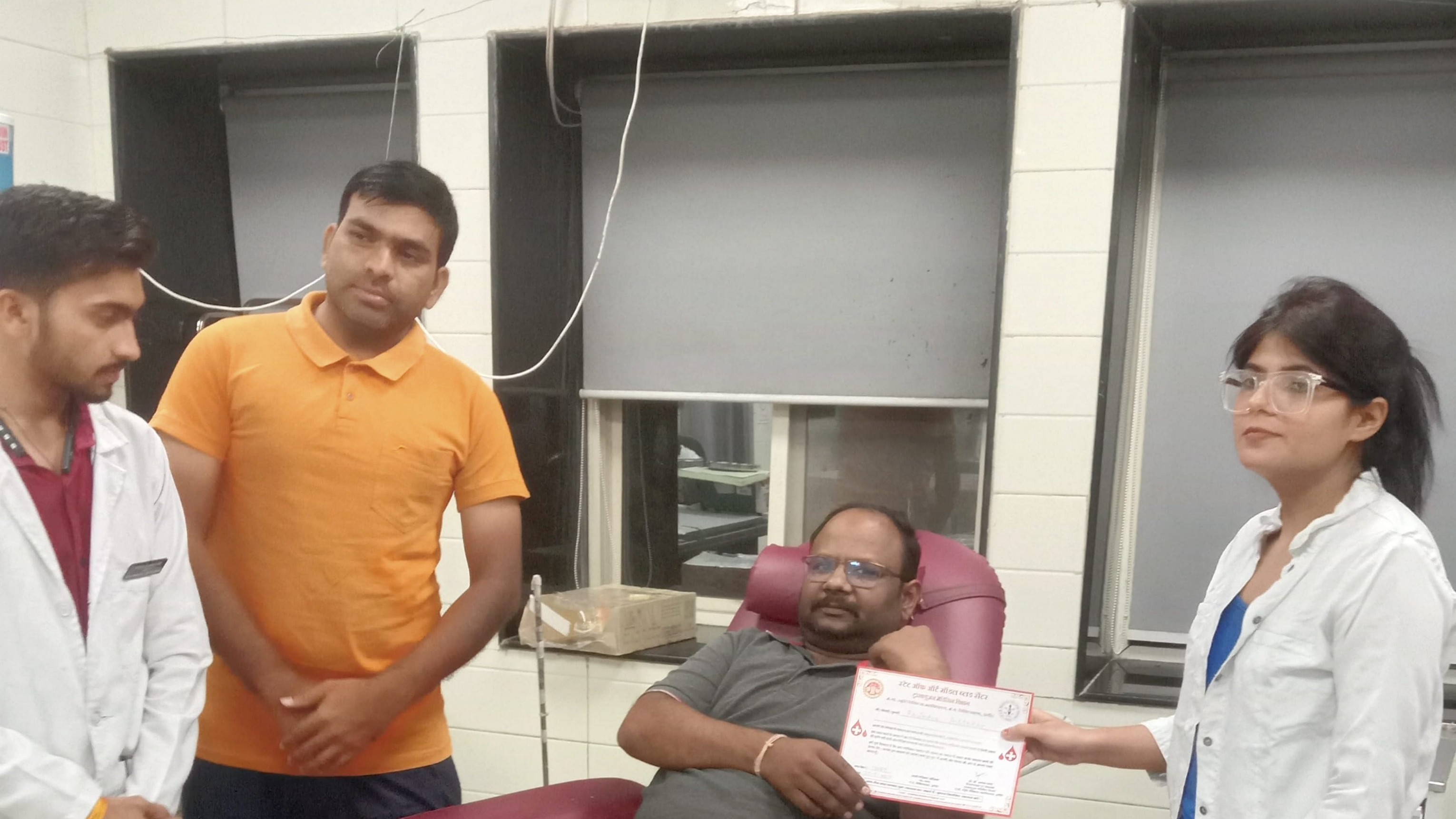 Man with rare 'Bombay' blood group travels from Maharashtra to MP to save woman's life