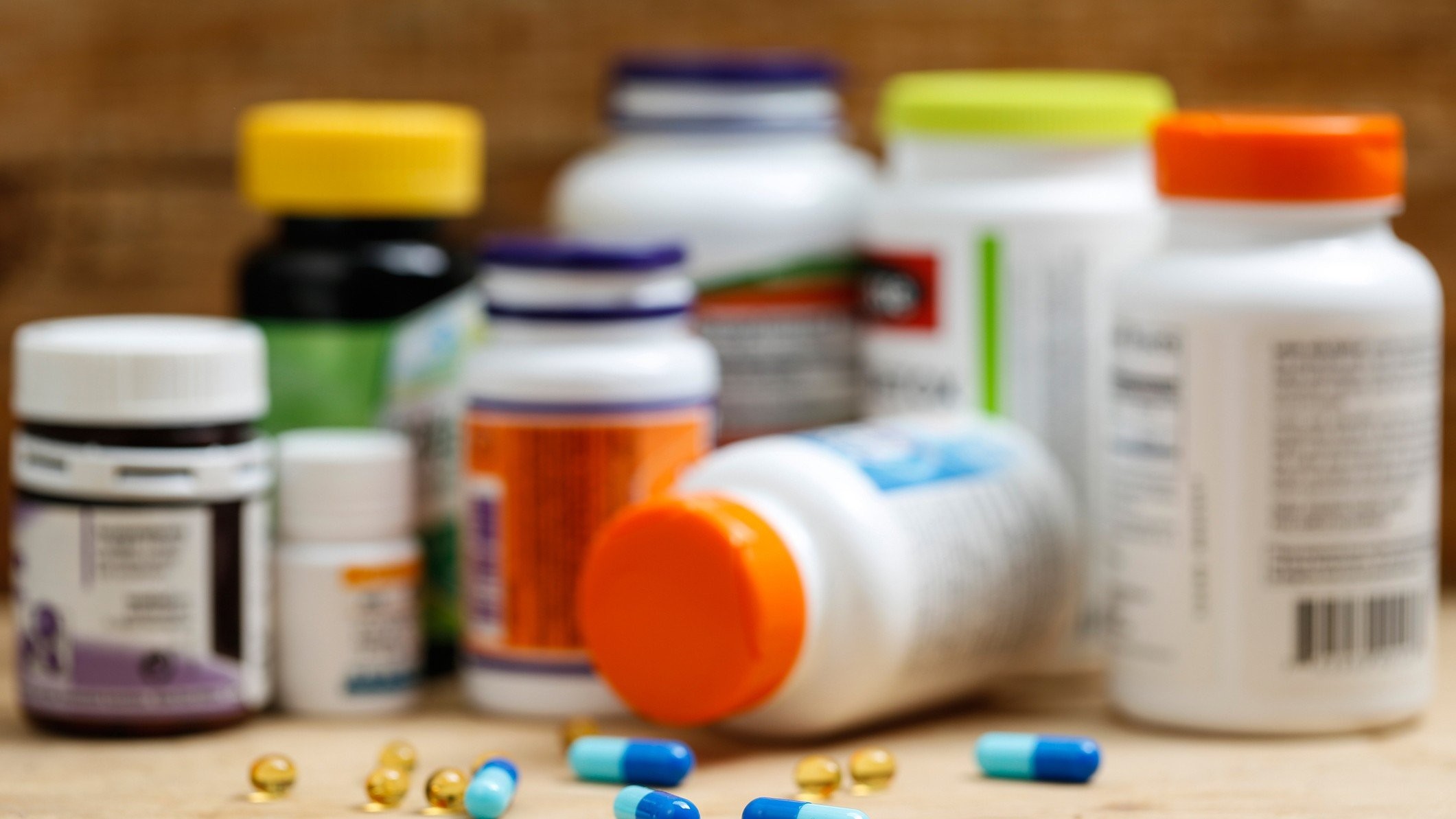 State medical supplies corp clears pharma firm's drugs despite logogram error  