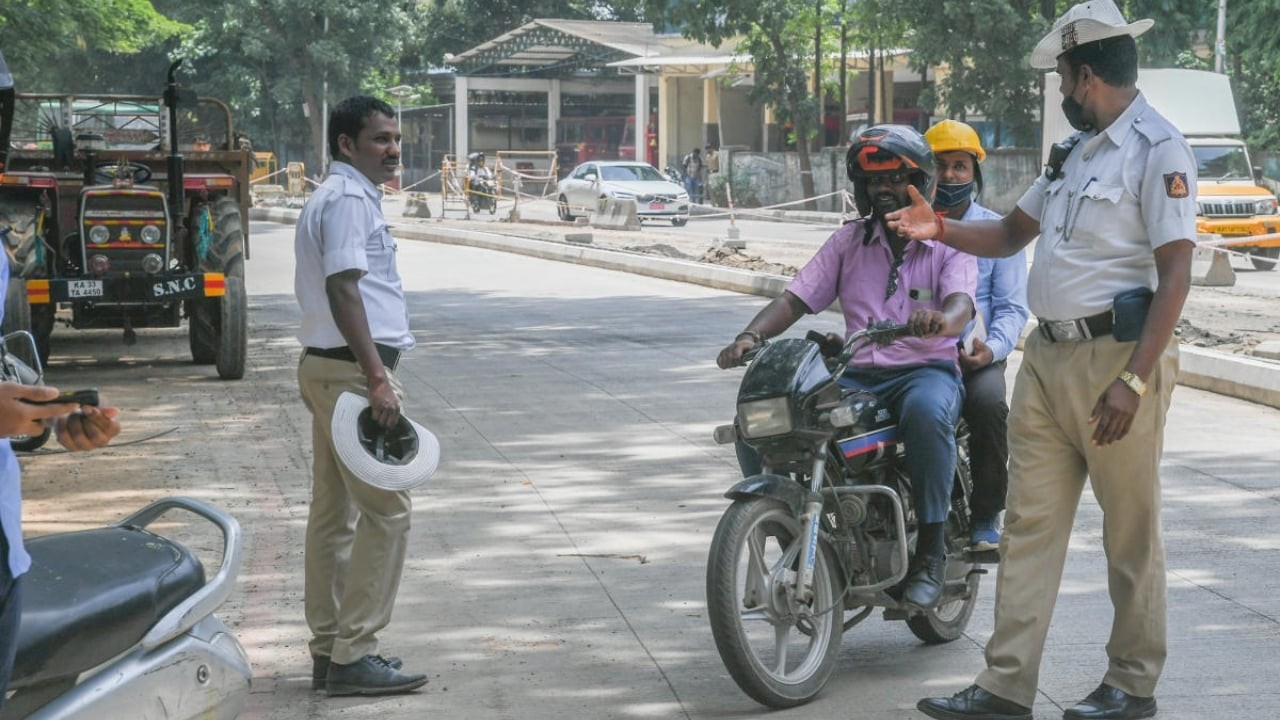 21% rise in fatalities in 2 years due to use of non-standard helmets: Traffic police