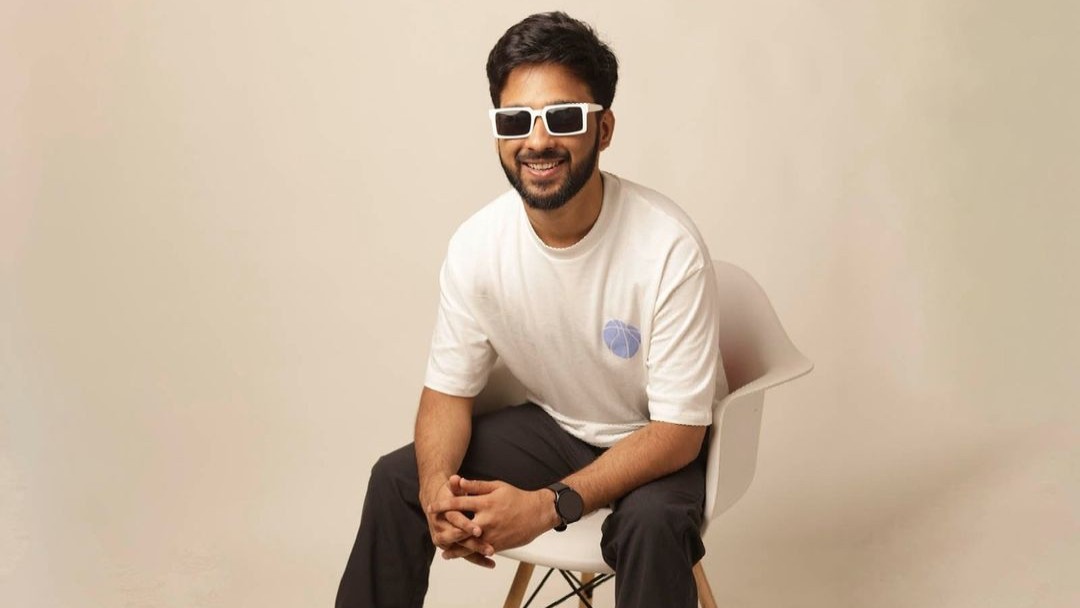 Aayush Anand, co-founder of Level SuperMind, has also been featured on the list. Level SuperMind, a meditation app designed to help professionals enhance their focus and concentration, offers a variety of features. With over 5,00,000 downloads, it was named one of India's Best Apps of 2023.