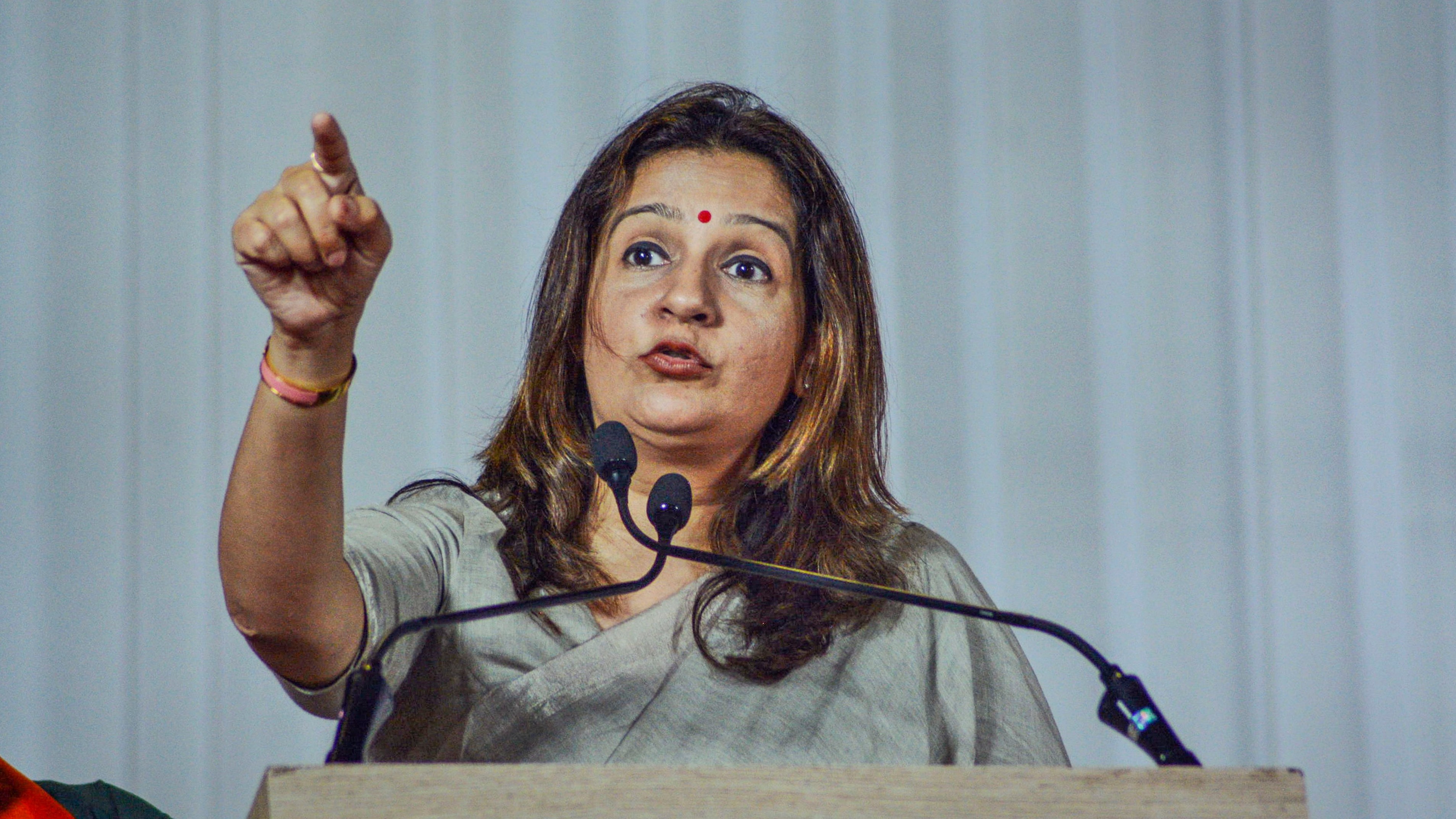 'Mera baap gaddar hai' should be written on Shrikant Shinde's forehead, says Shiv Sena (UBT) MP Priyanka Chaturvedi 