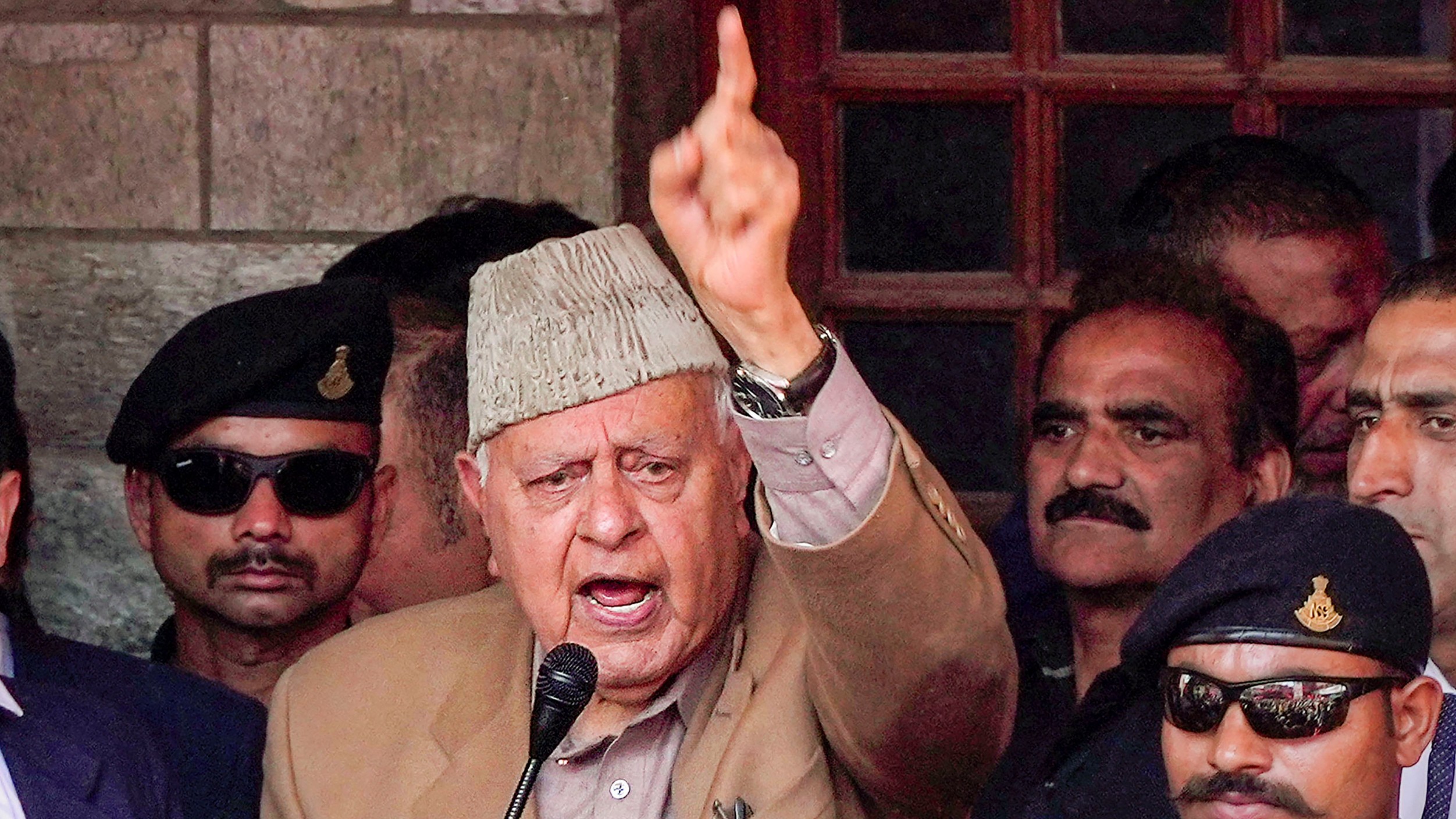 Modi posed for cameras when Pulwama happened; no peace in J-K: Farooq Abdullah