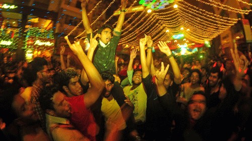 52 booked for obscenity, rules violation after raid at Navi Mumbai bar