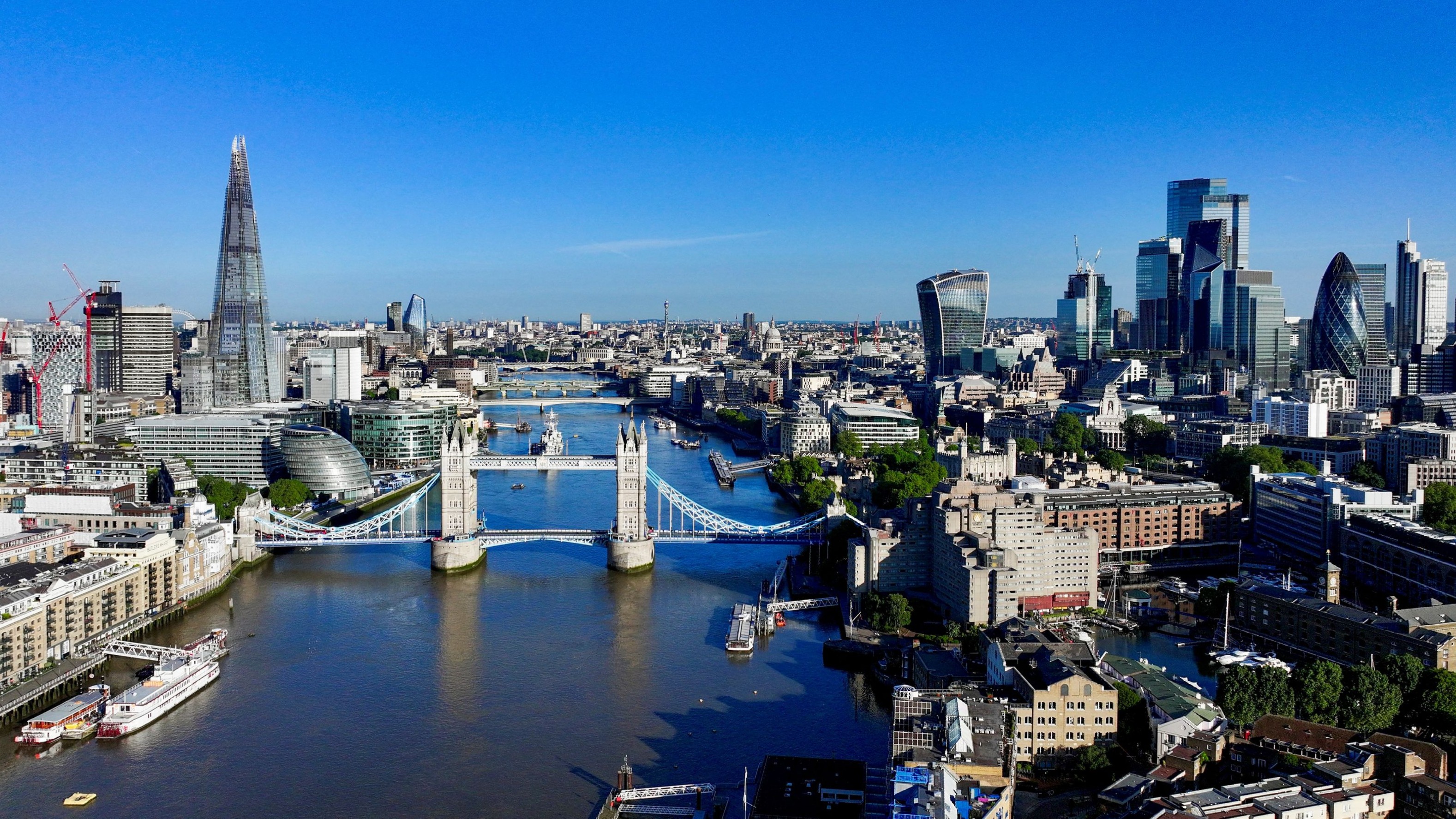 London stood eighth on the list. The city boasts a very high cost of living, especially in central areas like Kensington and Chelsea, due to expensive real estate and a high cost of services.