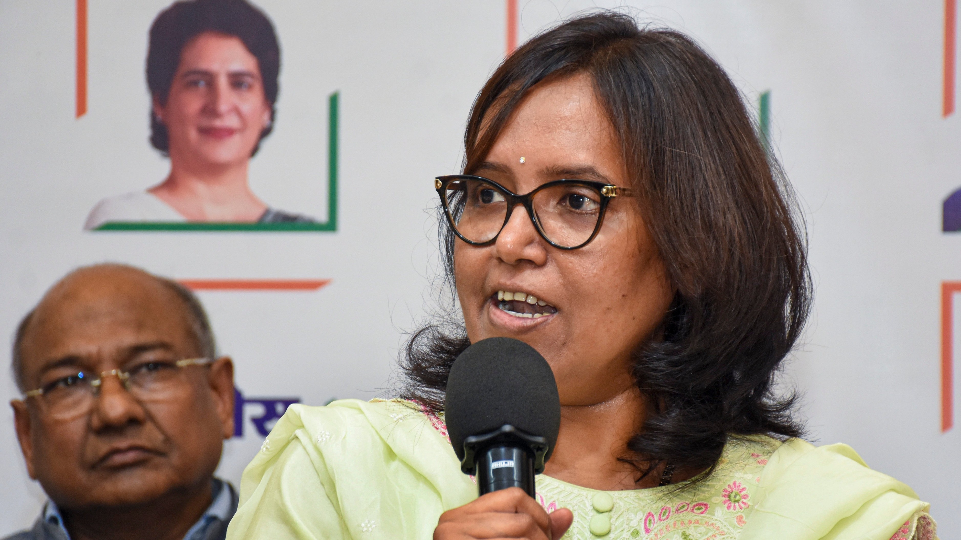 Congress leaders seek removal of Mumbai unit chief Varsha Gaikwad