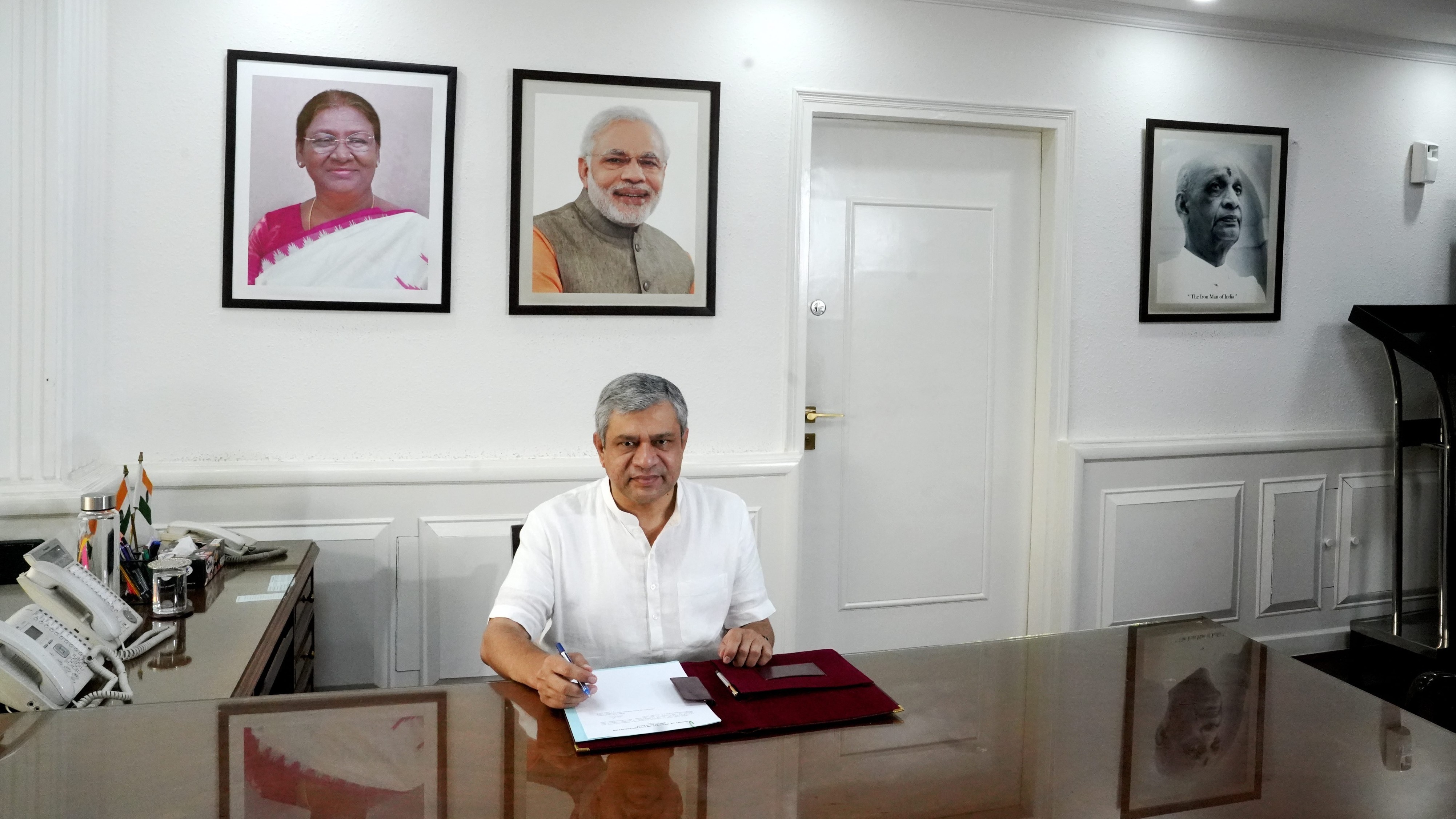 Lok Sabha Elections 2024: Vaishnaw takes charge of Electronics, IT Ministry; promises focus on tech, manufacturing