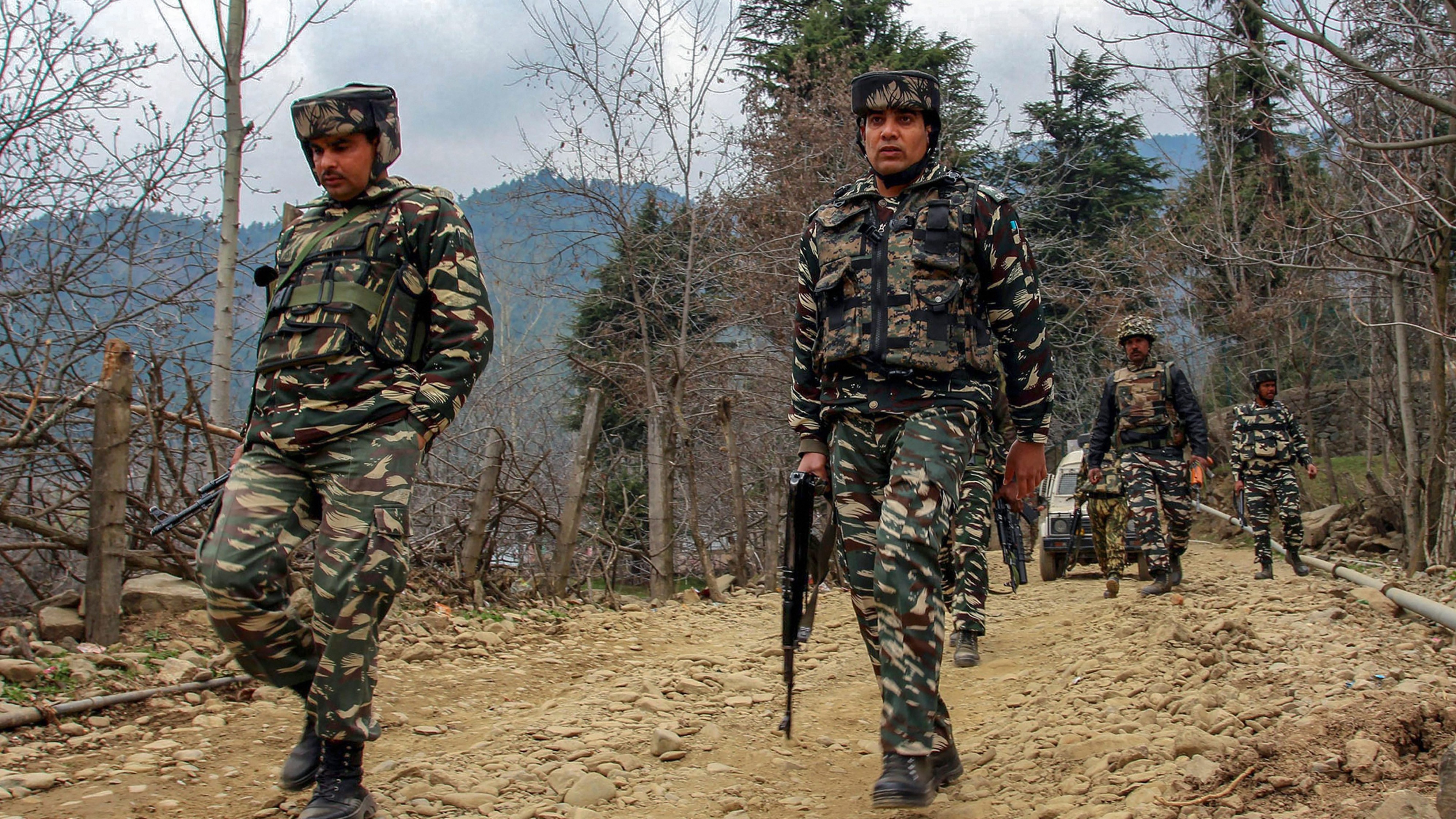 Army-police clashes must end