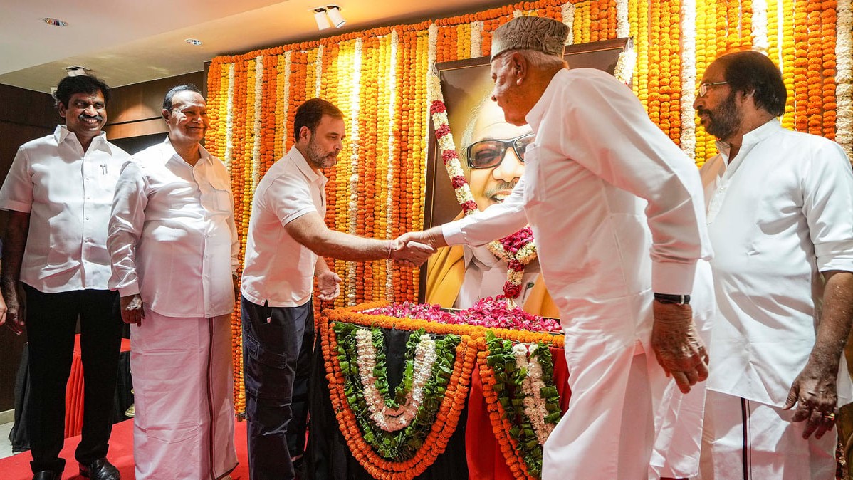 Congress leader Rahul Gandhi with DMK leaders T R Baalu and Tiruchi Siva, and National Conference leader Farooq Abdullah during a ceremony to pay tribute to former Tamil Nadu chief minister M Karunanidhi on his birth anniversary at Anna-Kalaignar Arivalayam in New Delhi.