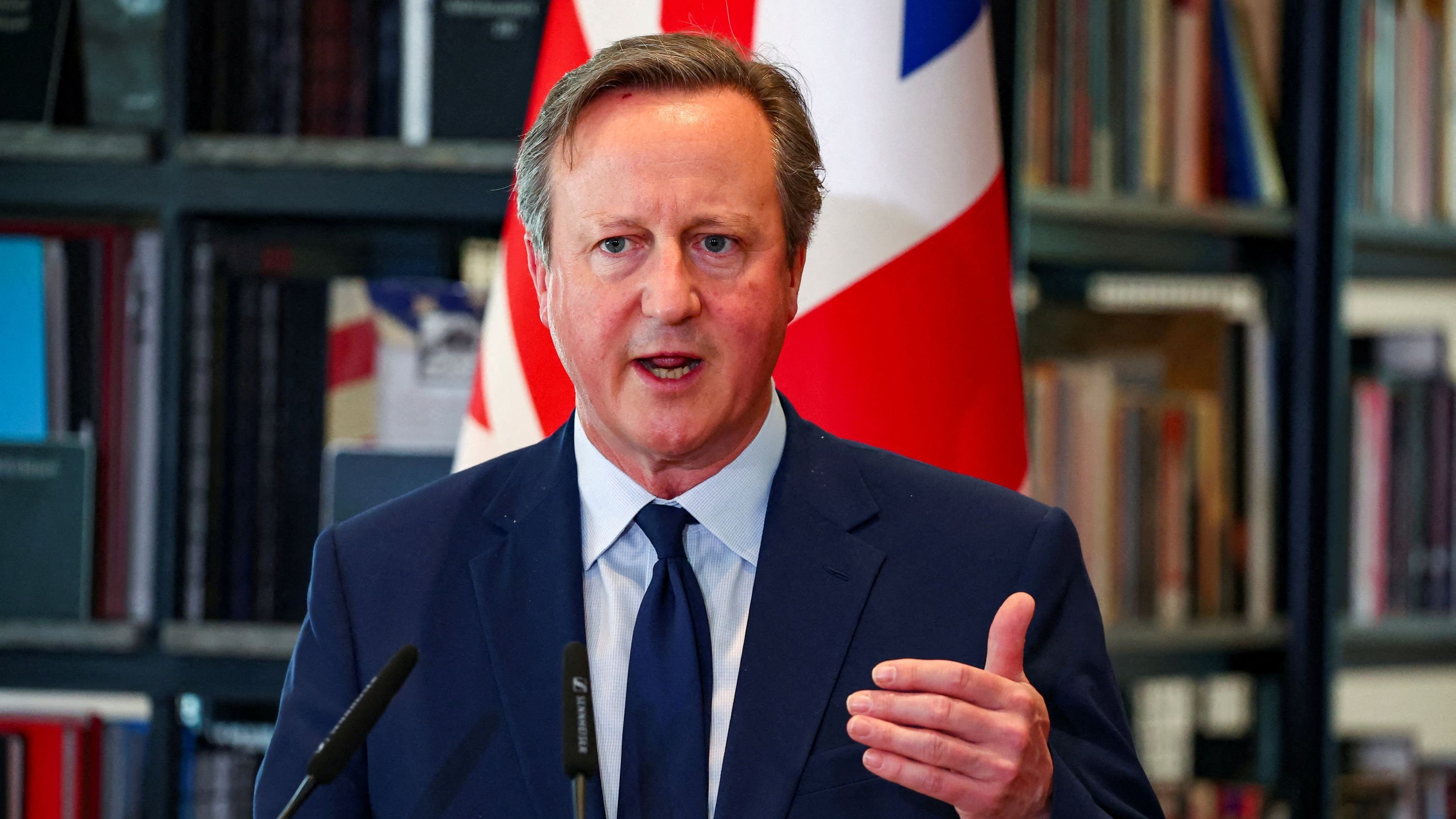 Russian pranksters release hoax video call with UK Foreign Secretary David Cameron about Ukraine