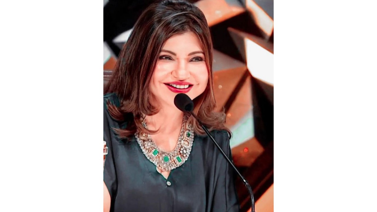 'It caught me completely unaware': Alka Yagnik diagnosed with rare hearing disorder