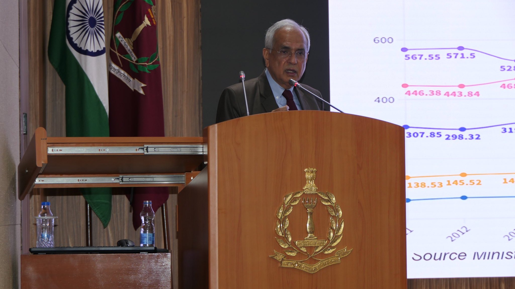 'Rupee depreciation against major world currencies good for economy': Rajiv Kumar