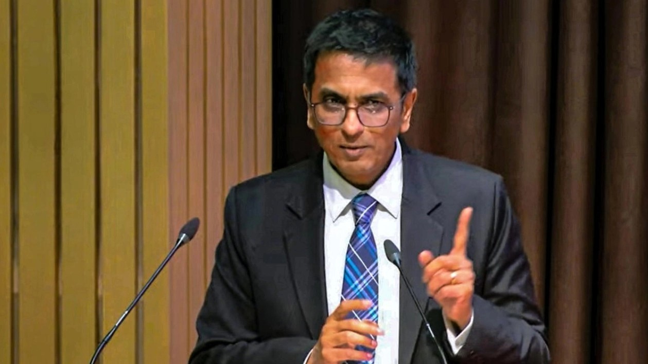 Shed paternalistic approach towards junior lawyers, pay them dignified sum: CJI