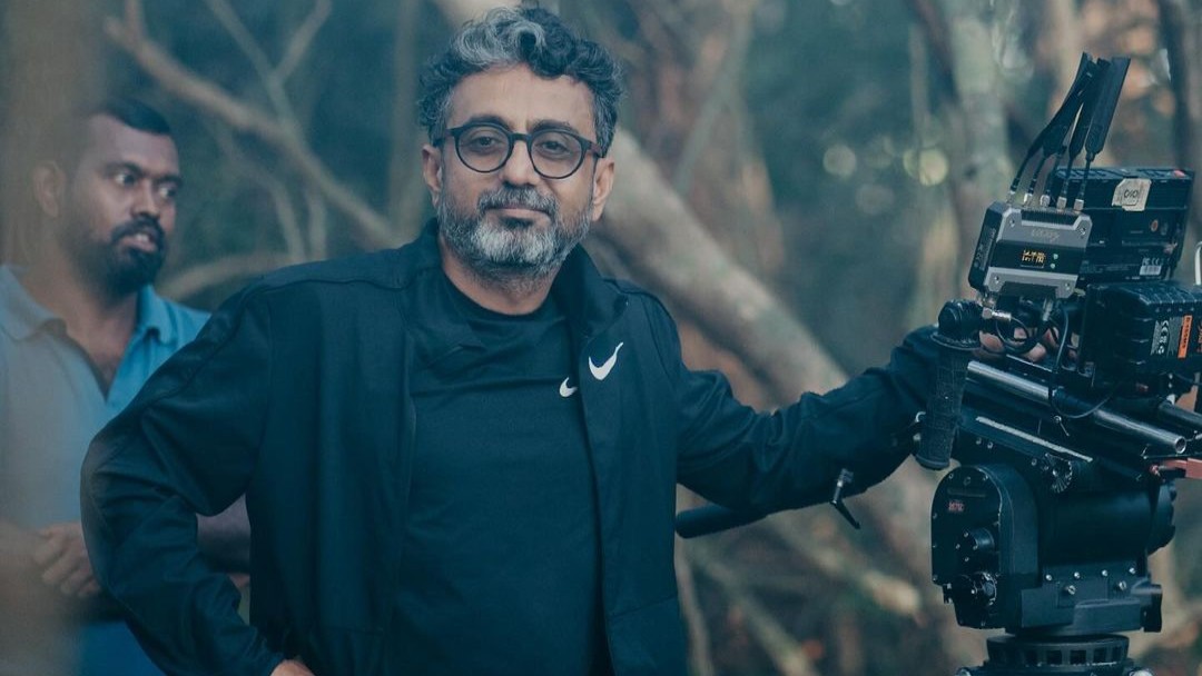 The 'Best Director' Malayalam award was bagged by Ratheesh Balakrishnan Poduval for the film Nna Thaan Case Kodu.