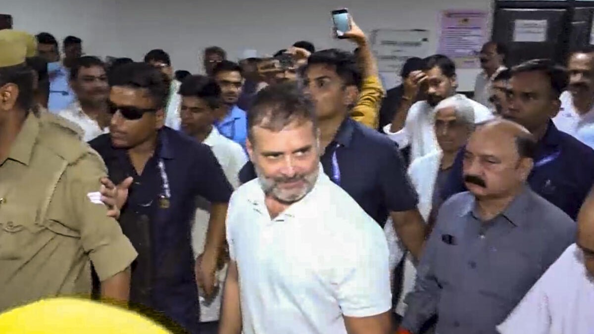 Rahul meets martyred Army officer's family