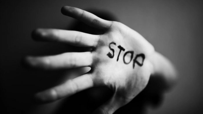 Thane shop owner booked for molesting minor girl