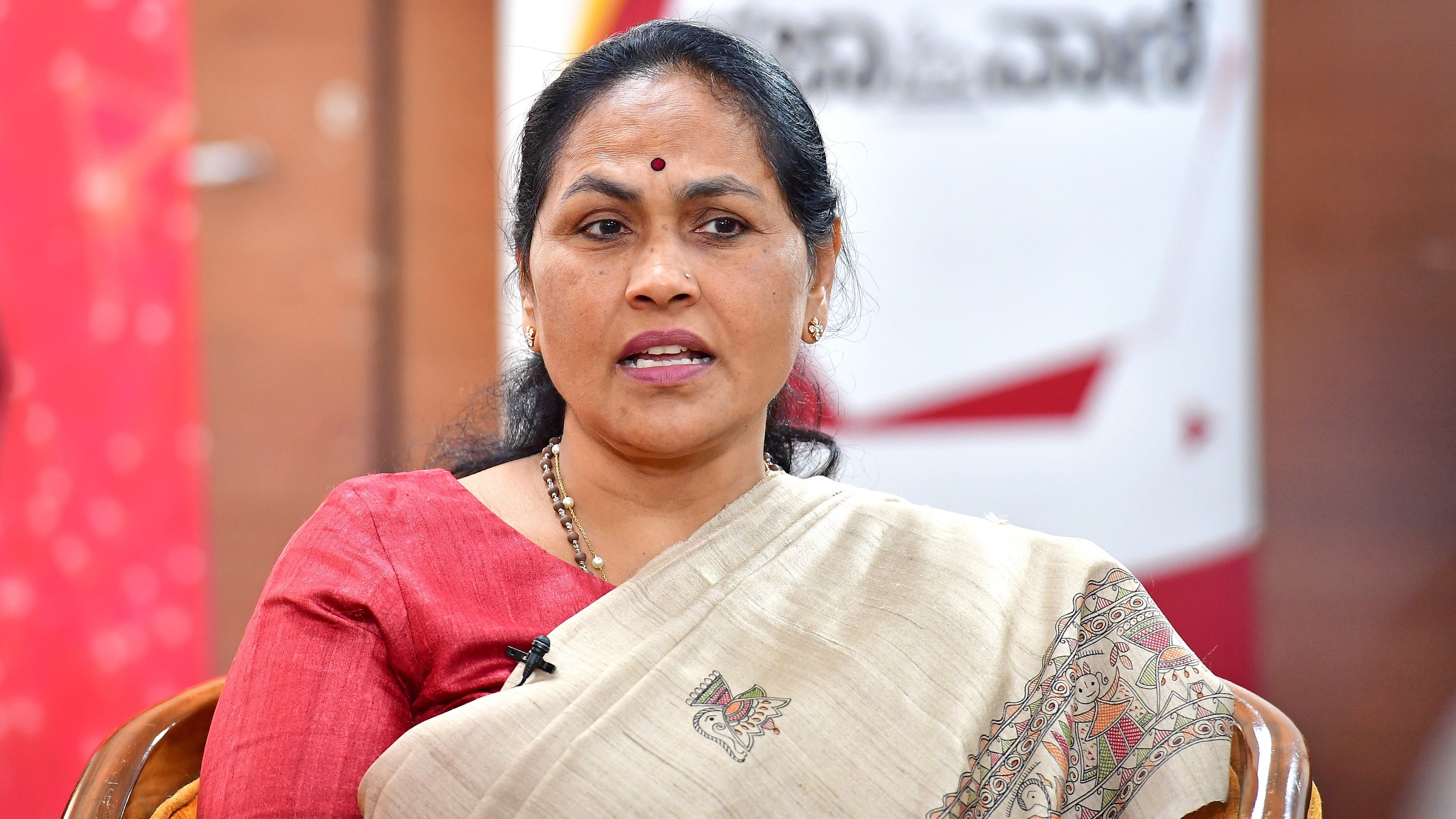 Shobha asks Amit Shah for CBI probe into Karnataka PSI death