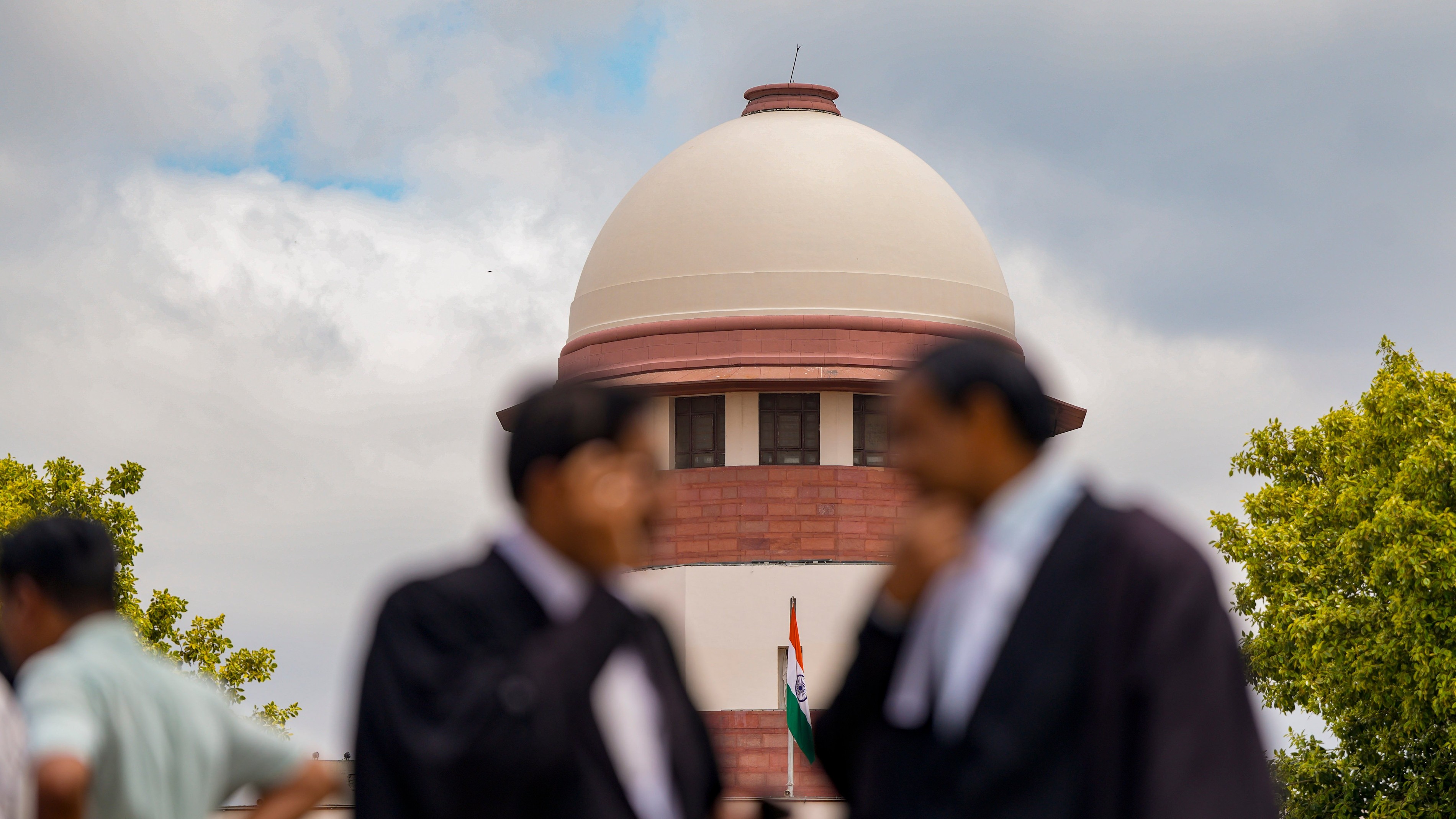 Supreme Court issues notices on NTA’s pleas seeking transfer of cases on NEET-UG row to it