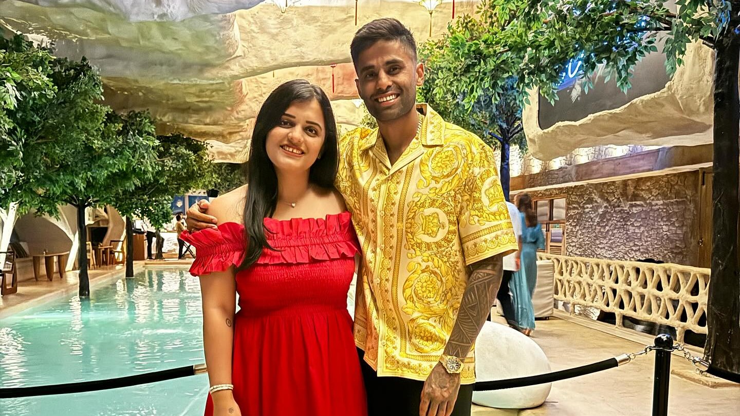 Team India batter Suryakumar Yadav and wife visit Udupi temple