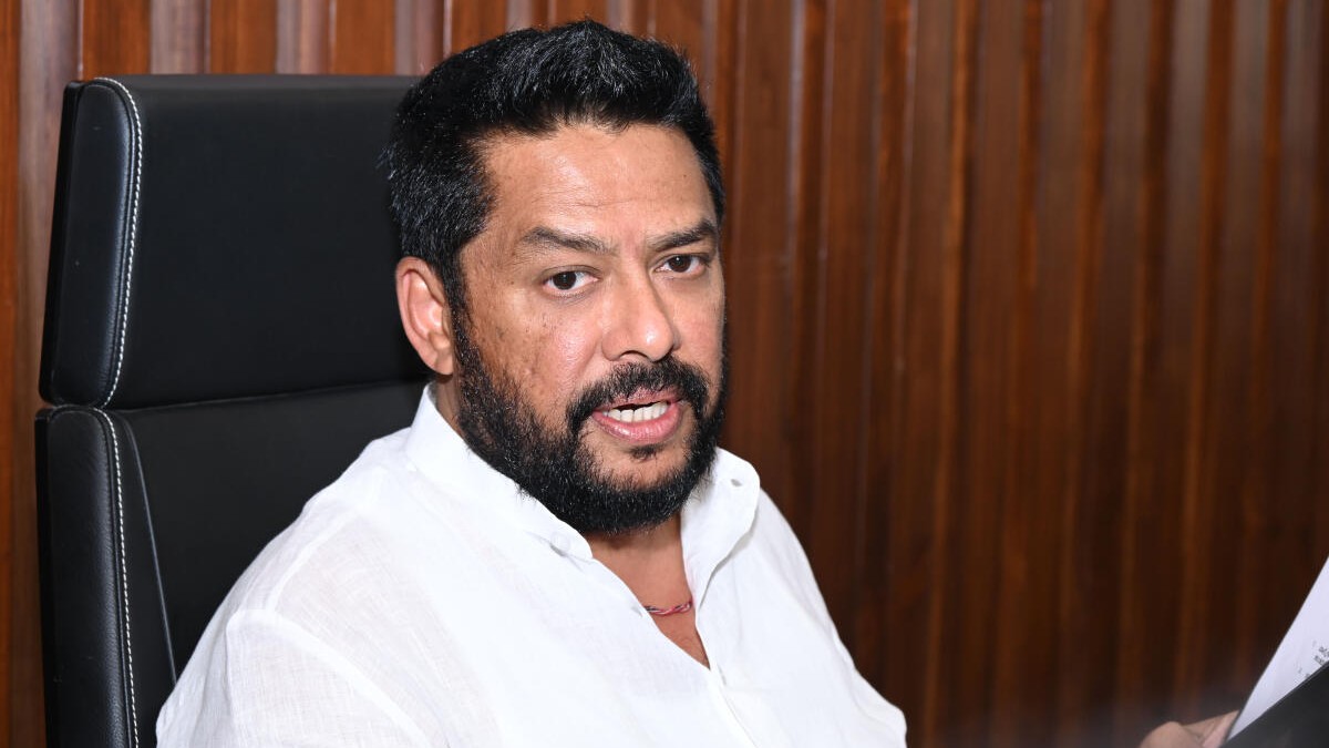 SIT grills Ex-Karnataka Minister Nagendra in Valmiki ST Development Corporation scam