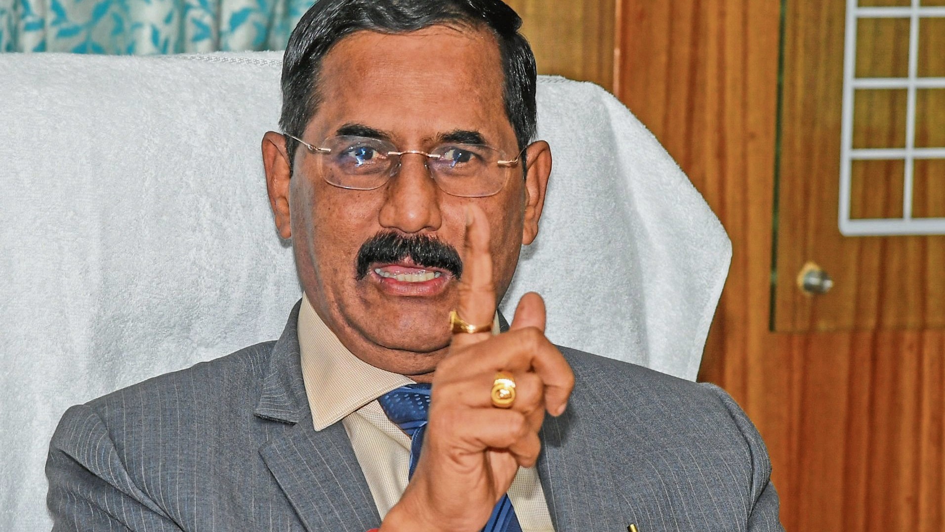 Upa-Lokayukta orders action as 1,881 illegal e-khatas found in Mandya GP