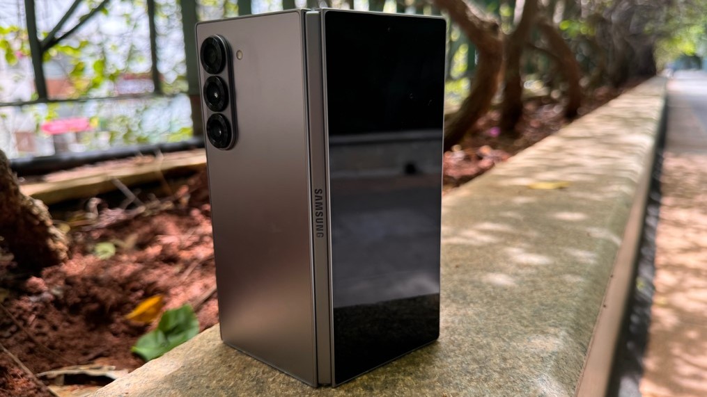 Samsung Galaxy Z Fold6.