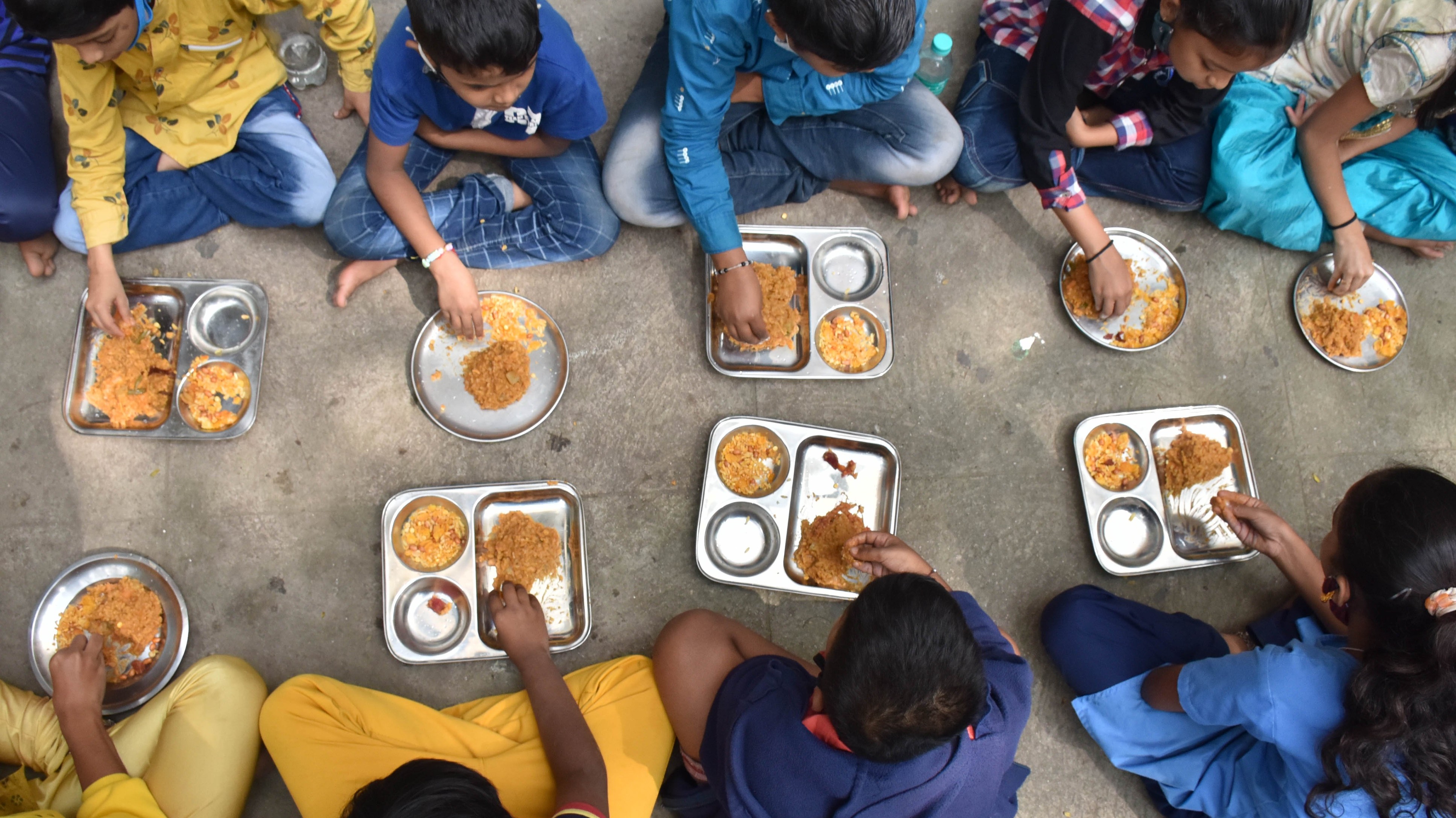 Chhattisgarh: 78 students given anti-rabies injections after dog contaminates mid-day meal; probe on