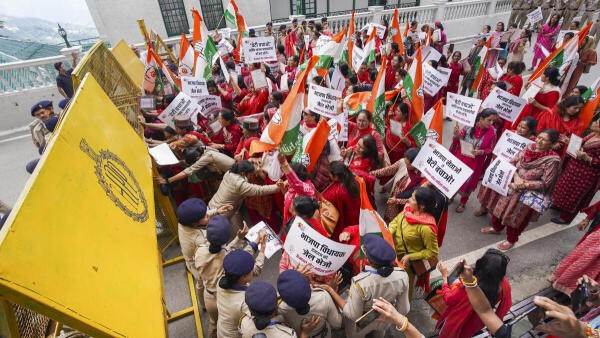 Mahila Congress alleges BJP MLA harassed kin of own party leader, takes out march against him in Shimla