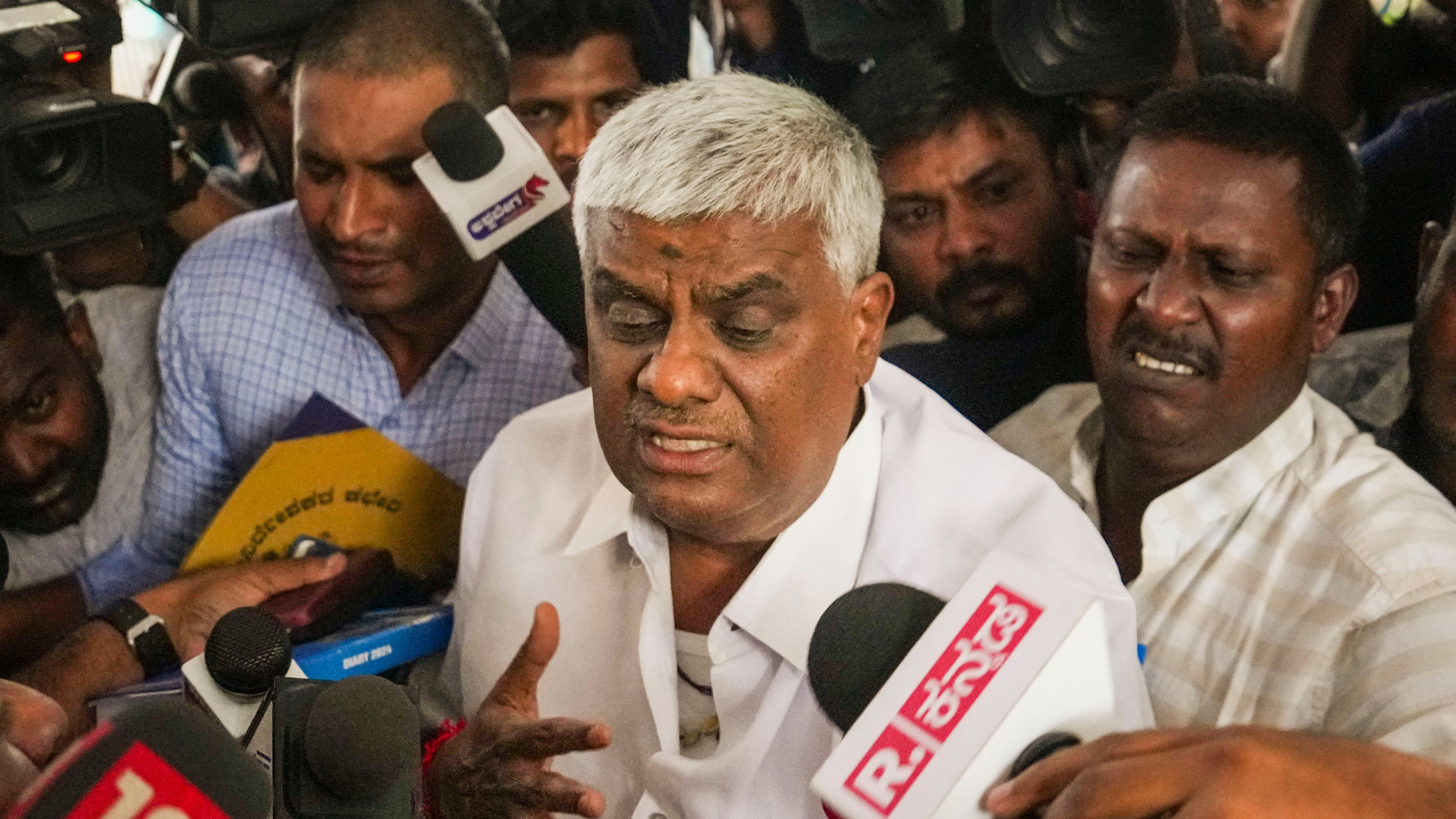 Karnataka High Court grants partial relief to H D Revanna, sets aside offence under IPC Sec 344